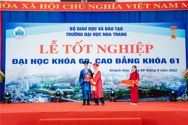 Lễ tốt nghiệp đại học khóa 60 năm 2022