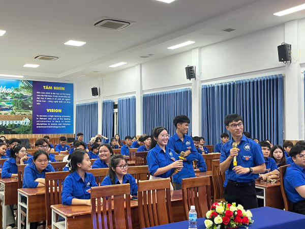  Hoạt động Đoàn - Hội tại buổi gặp mặt tân sinh viên K67