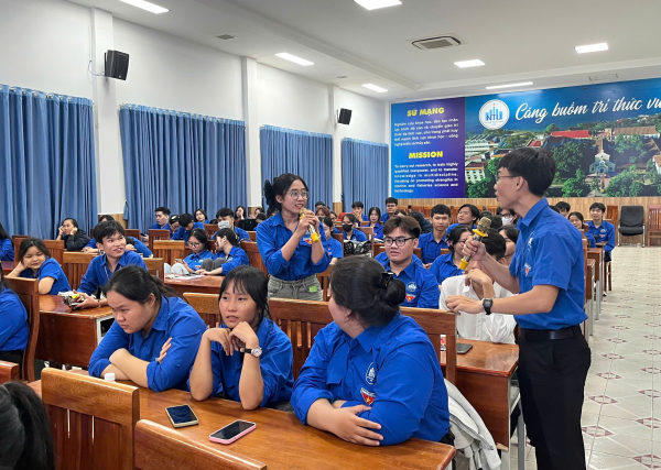  Hoạt động Đoàn - Hội tại buổi gặp mặt tân sinh viên K67